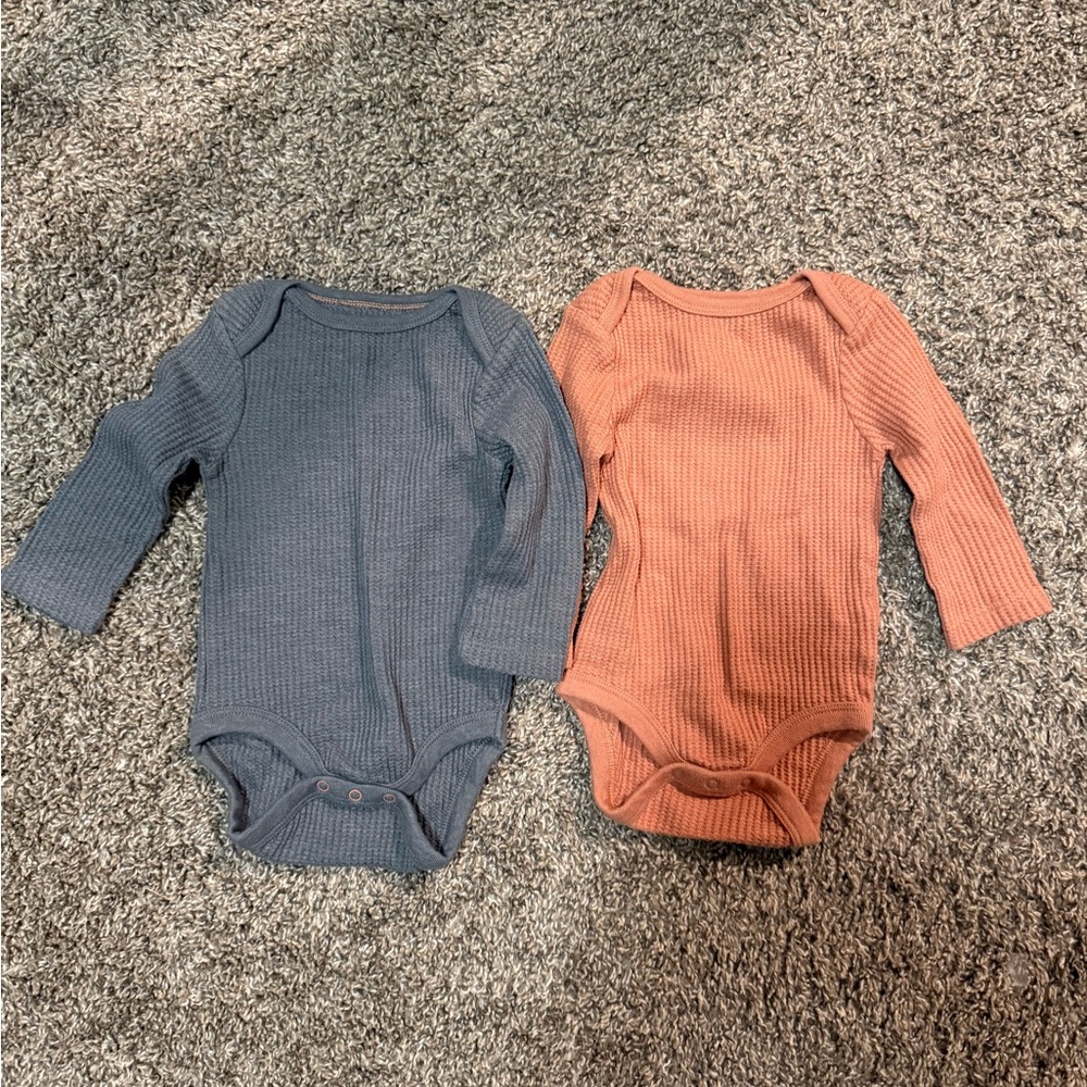 Cloud Island Kids Bodysuits - Blue and Orange